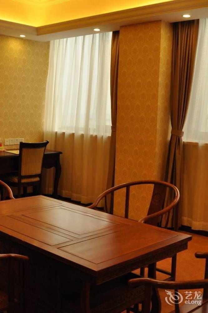 Vienna Hotel Sh Fengxian Nanqiao Jinhai Road Shanghai Extérieur photo