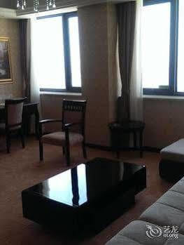 Vienna Hotel Sh Fengxian Nanqiao Jinhai Road Shanghai Extérieur photo
